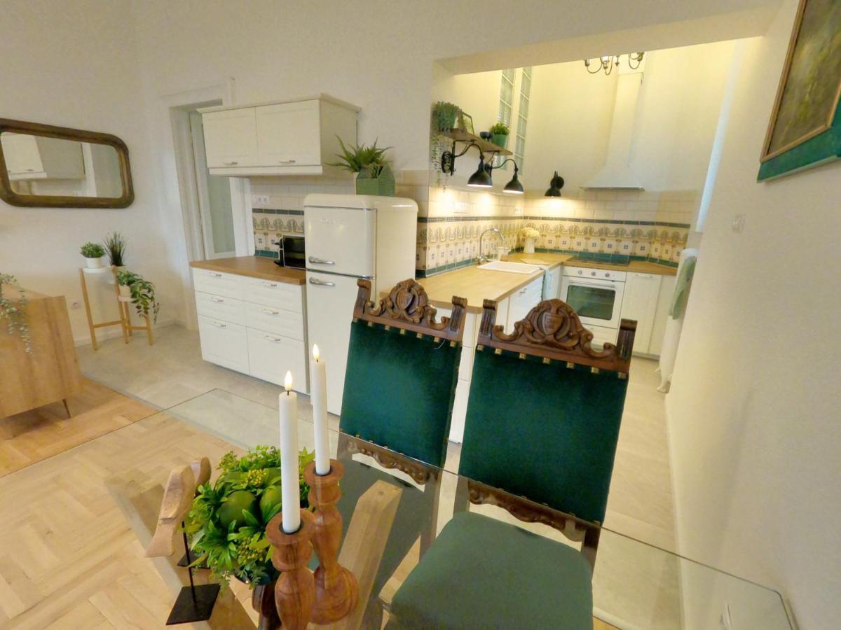 Green Hill Apartment Budapest Luaran gambar